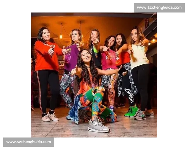 拉丁舞比赛裙设计创新探索与时尚元素融合的完美呈现 拉丁舞比赛裙设计创新探索与时尚元素融合的完美呈现